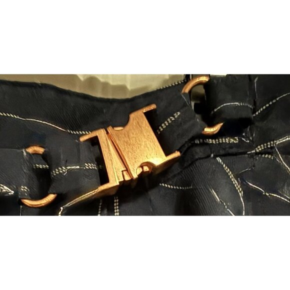 Urban Outfitters Women’s Navy Pinstripe Pleated Academia Skirt Size Medium Prep - Picture 3 of 6